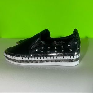 Zapatos con Detalles de Pedrería